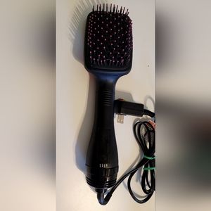 Revlon One-Step Hair Dryer and Styler | Detangle, Dry, and Smooth Hair, (Black)